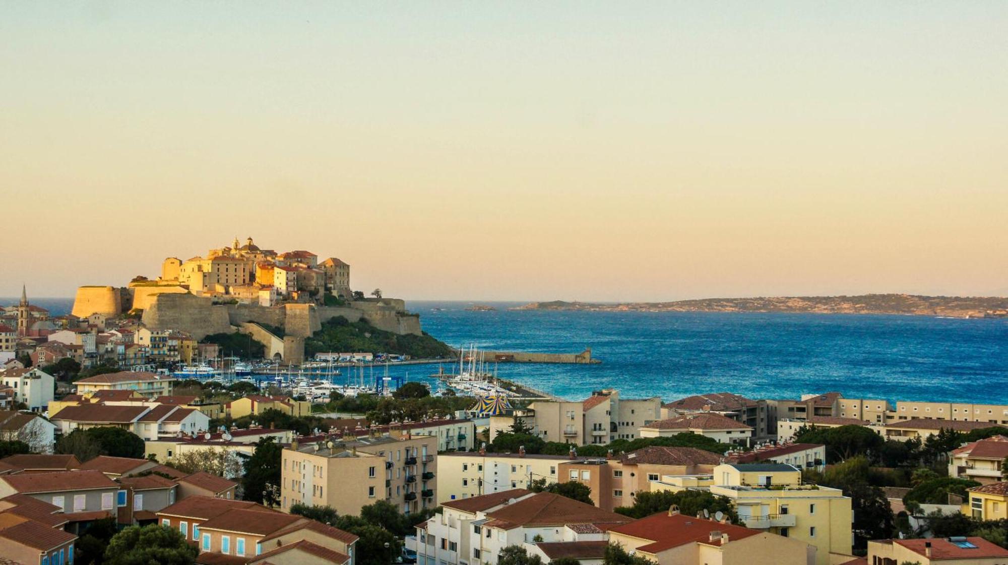 Villa U Mulinu Calvi  Luaran gambar